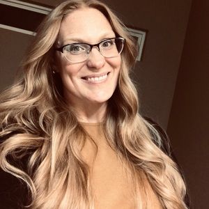 Meet your Posher, Keri